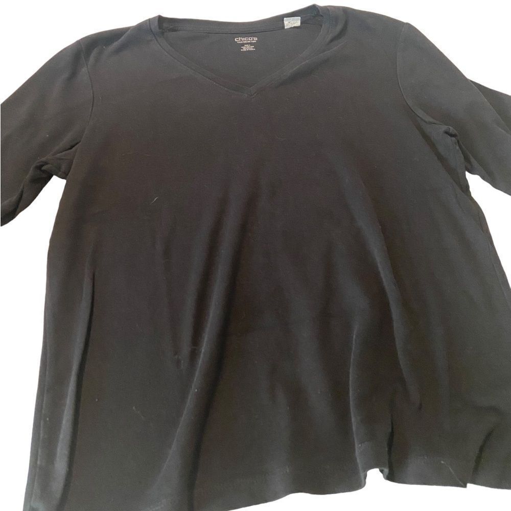 Chicos size 2 (large) v necked t shirt great condition
